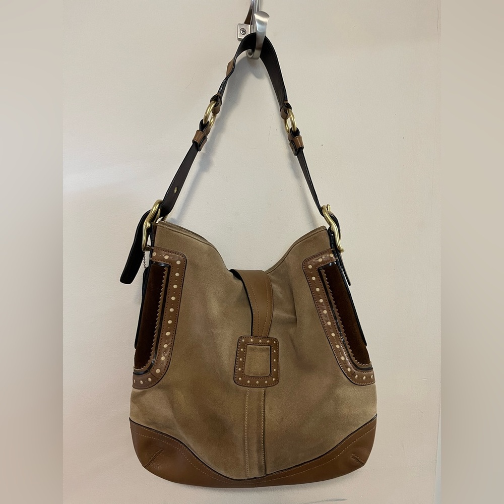 2000’s suede Coach hobo bag with wristlet - Picture 4 of 12